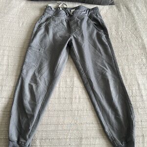 SMALL PETITE figs jogger scrub pants